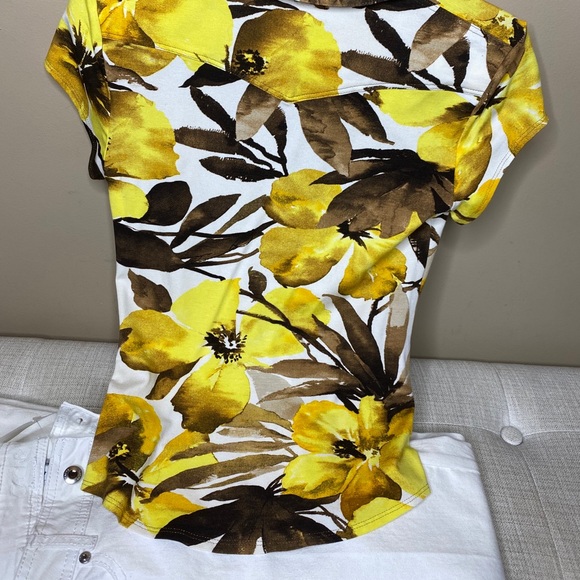 Cache Yellow Floral Print Top - Picture 5 of 13